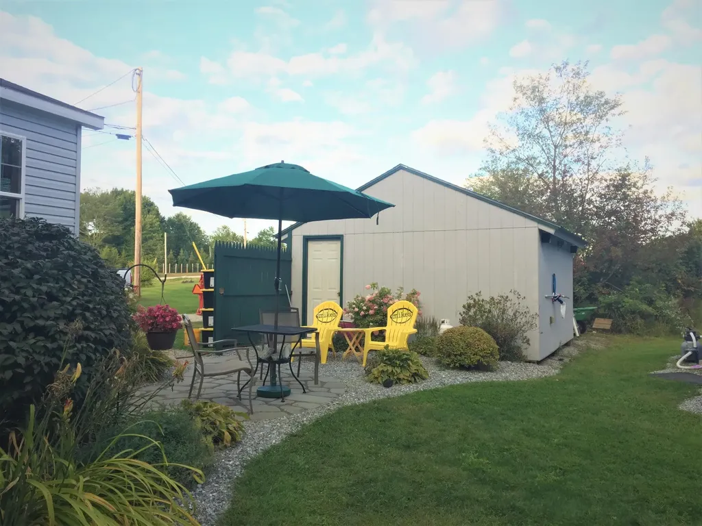 28 Mountain View Road Leeds ME 04263