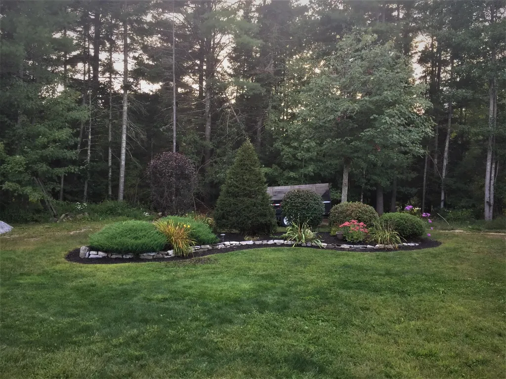 28 Mountain View Road Leeds ME 04263
