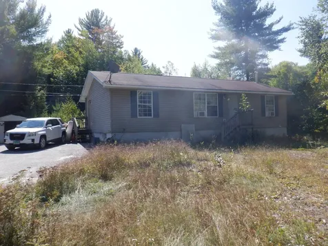 31 Hawkes Road Sebago ME 04029