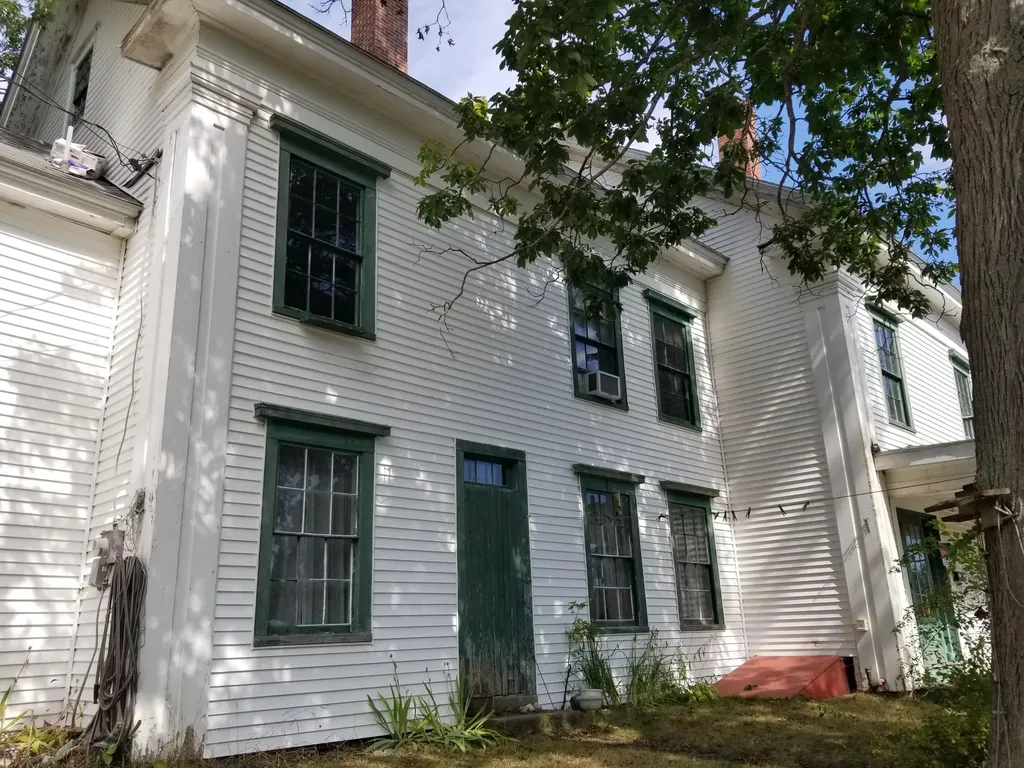 109 Oak Street Bath ME 04530