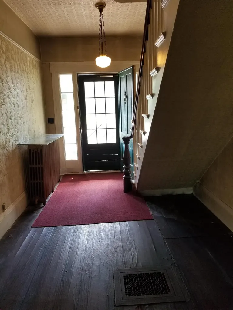 109 Oak Street Bath ME 04530