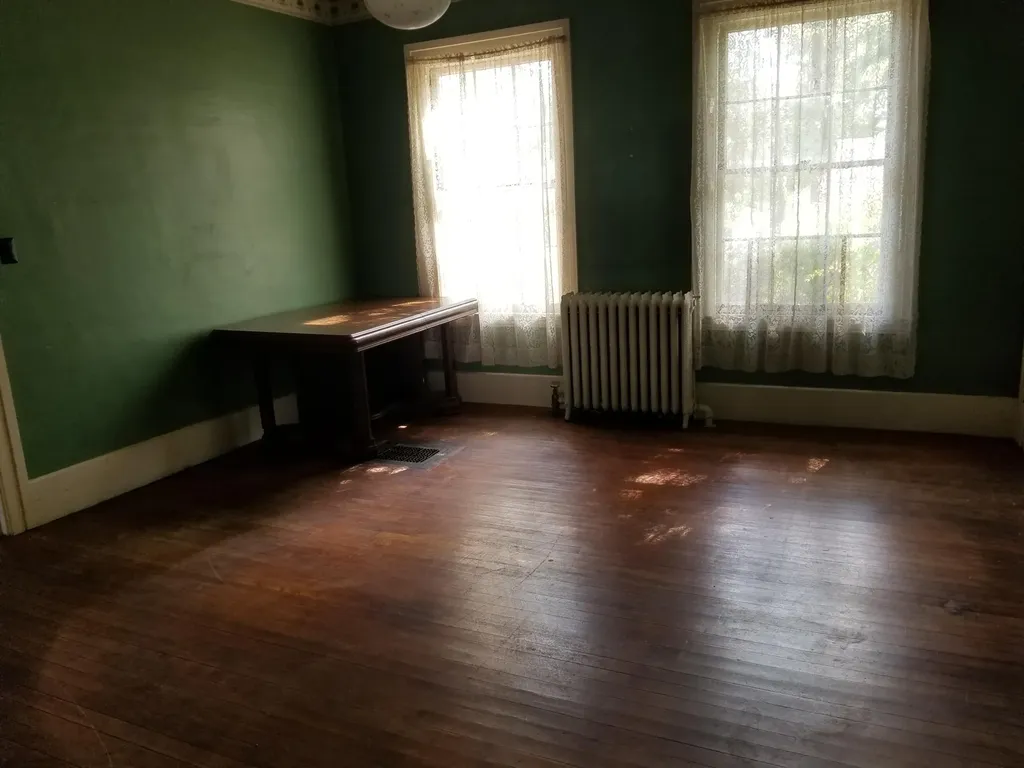 109 Oak Street Bath ME 04530