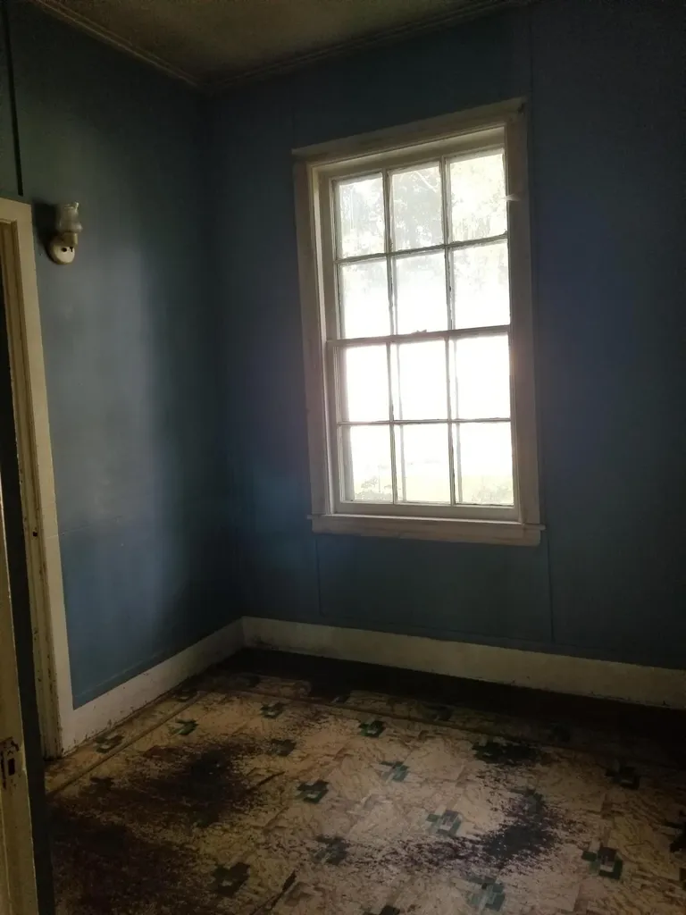 109 Oak Street Bath ME 04530