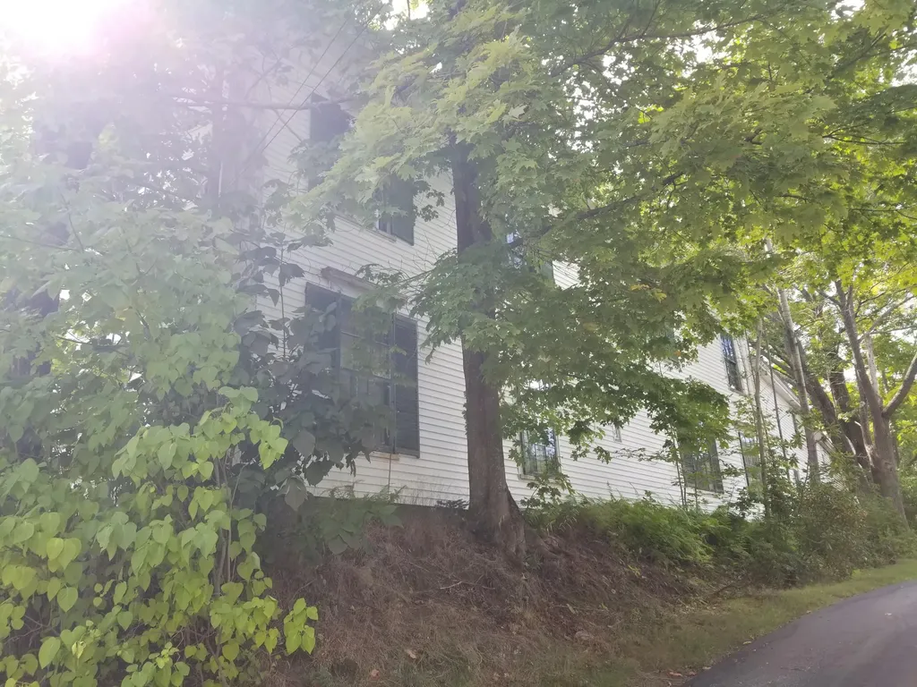 109 Oak Street Bath ME 04530