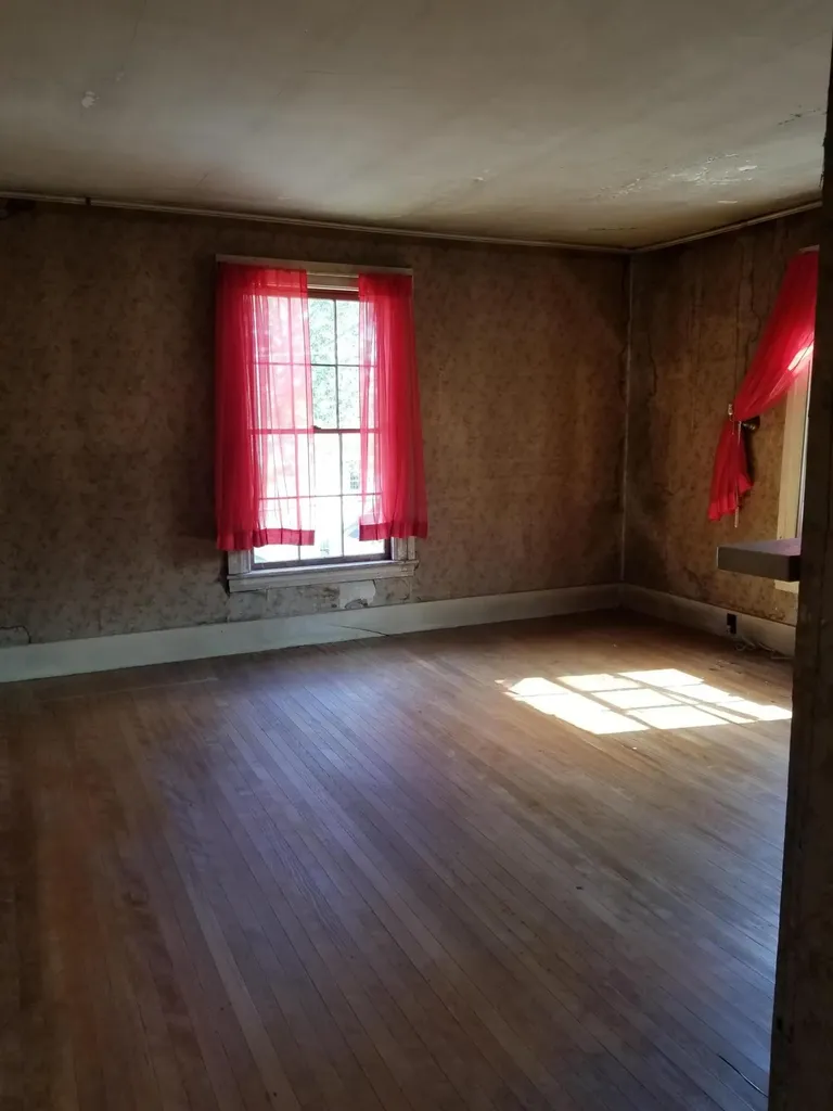 109 Oak Street Bath ME 04530