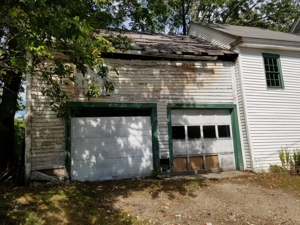 109 Oak Street Bath ME 04530