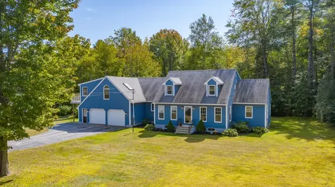 8 Arrowhead Drive Brunswick ME 04011
