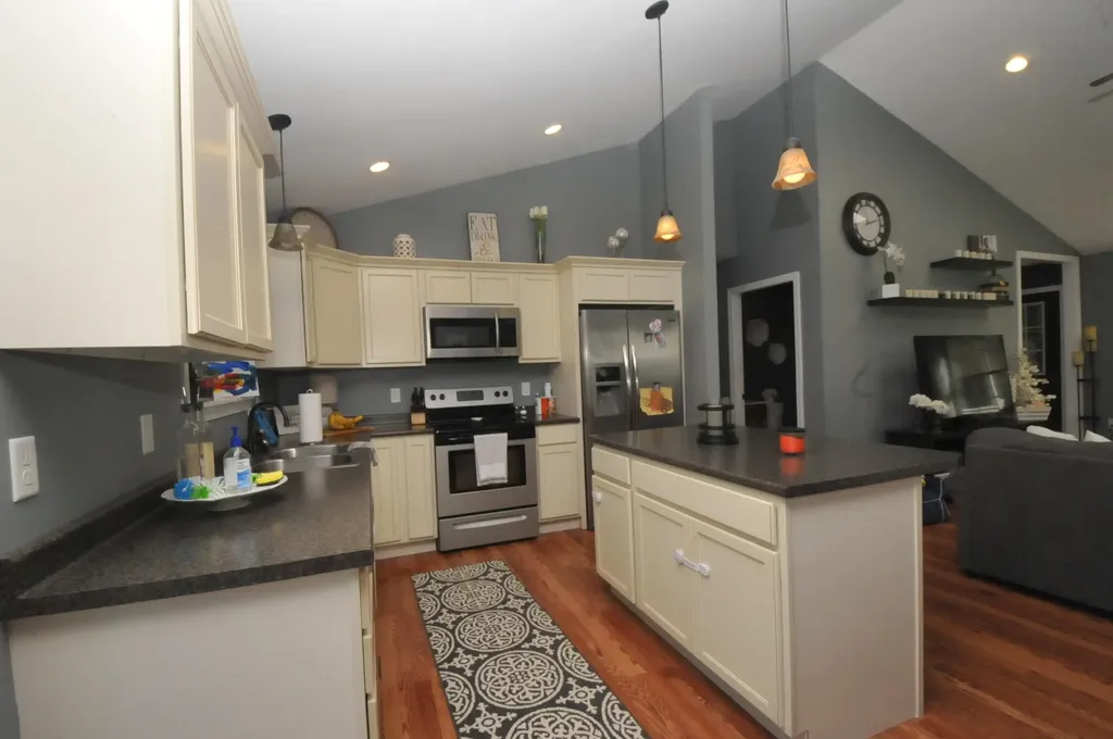 539 Lebanon Road Winterport ME 04496