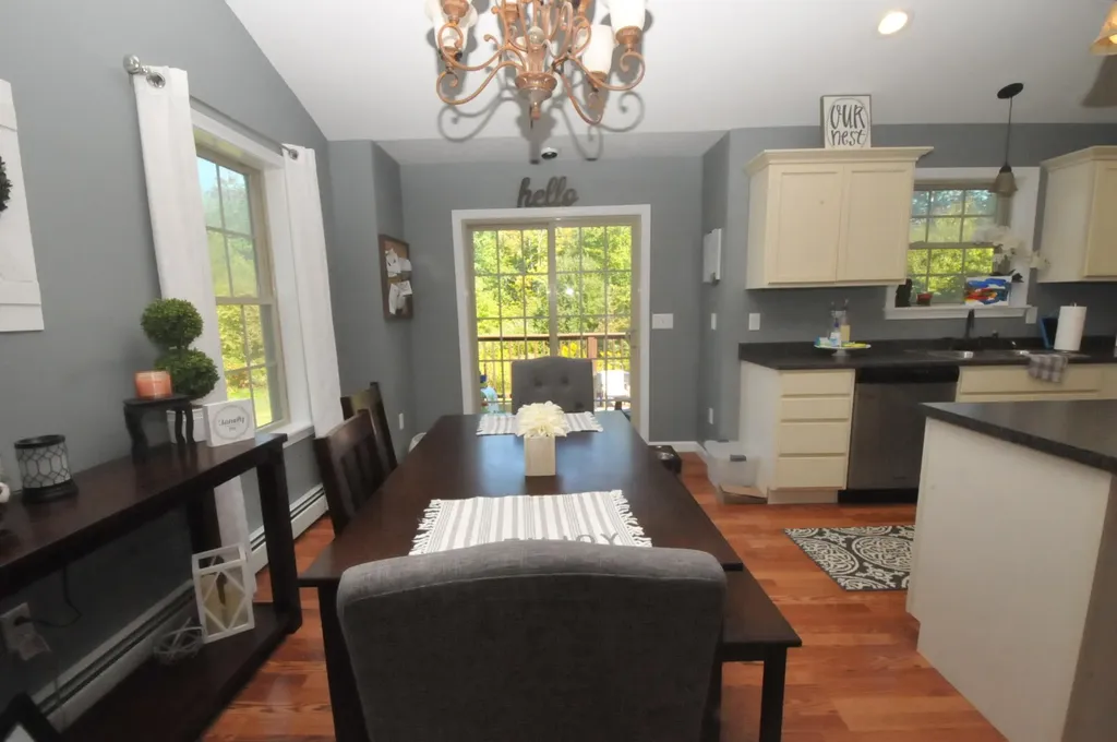 539 Lebanon Road Winterport ME 04496