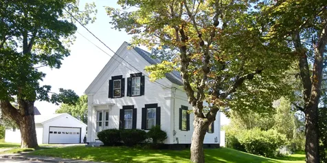 34 Beechwood Street Thomaston ME 04861