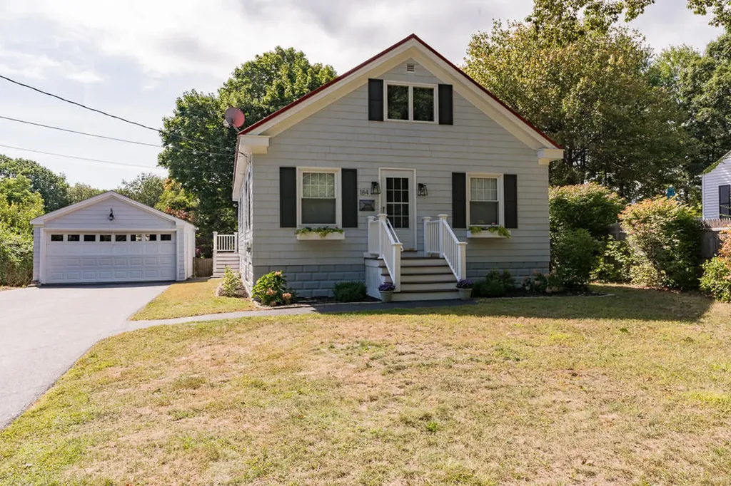 184 Summit Street Portland ME 04103