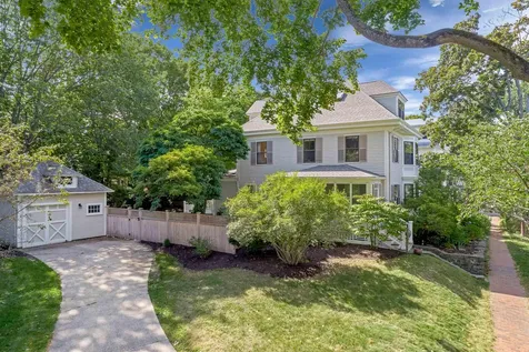 86 Pitt Street Portland ME 04103