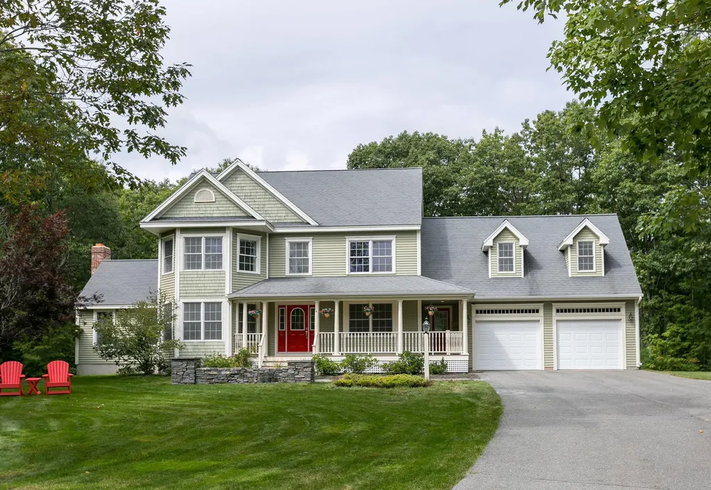4 Chestnut Drive Scarborough ME 04074