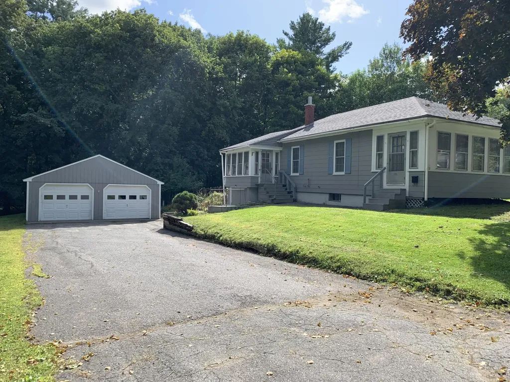 20 Bowdoin Avenue Old Town ME 04468