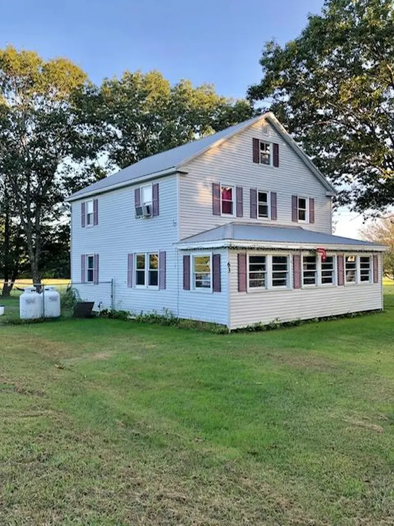 63 Hearn Road Saco ME 04072