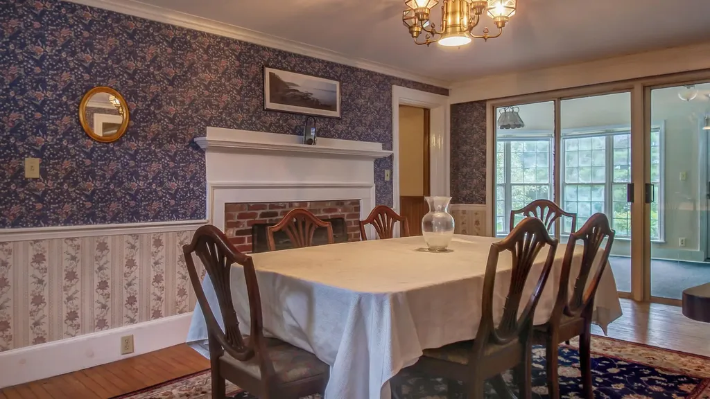 21 Ridge Road Bowdoinham ME 04008