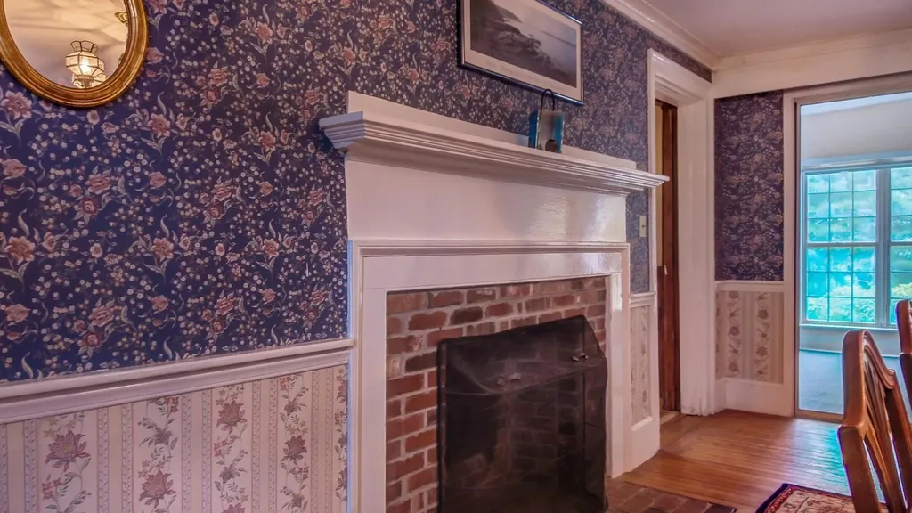 21 Ridge Road Bowdoinham ME 04008