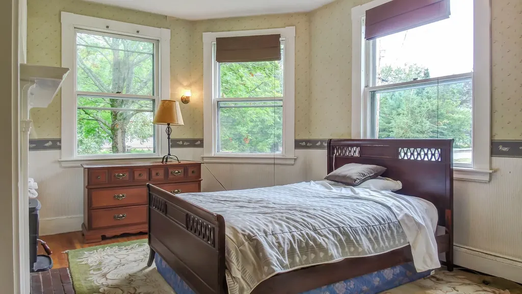 21 Ridge Road Bowdoinham ME 04008
