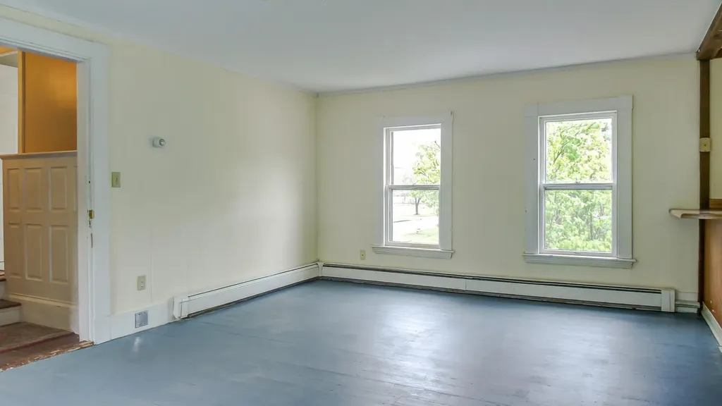 21 Ridge Road Bowdoinham ME 04008