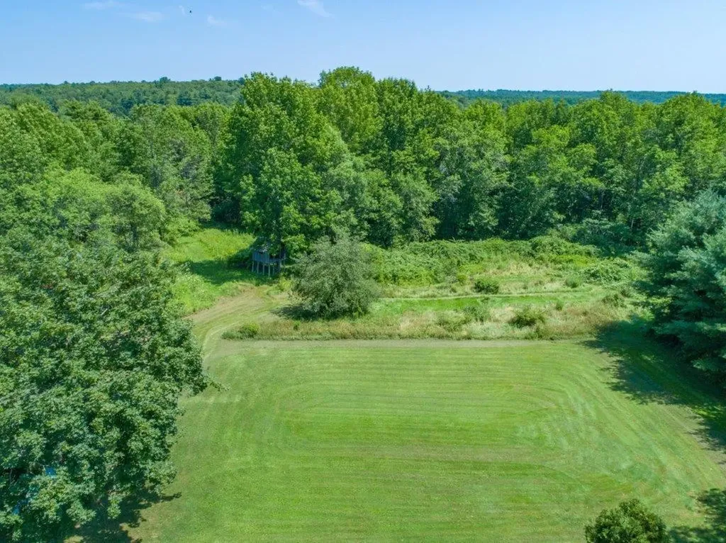 21 Ridge Road Bowdoinham ME 04008