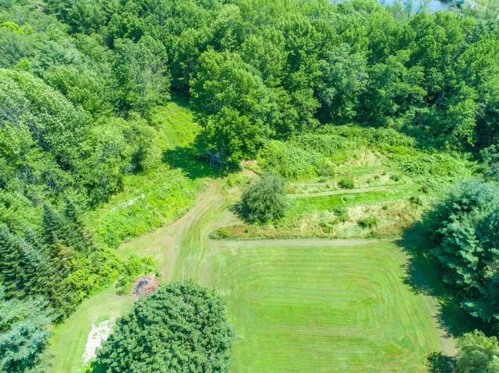 21 Ridge Road Bowdoinham ME 04008