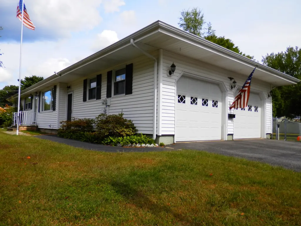 251 Pond Road Lewiston ME 04240