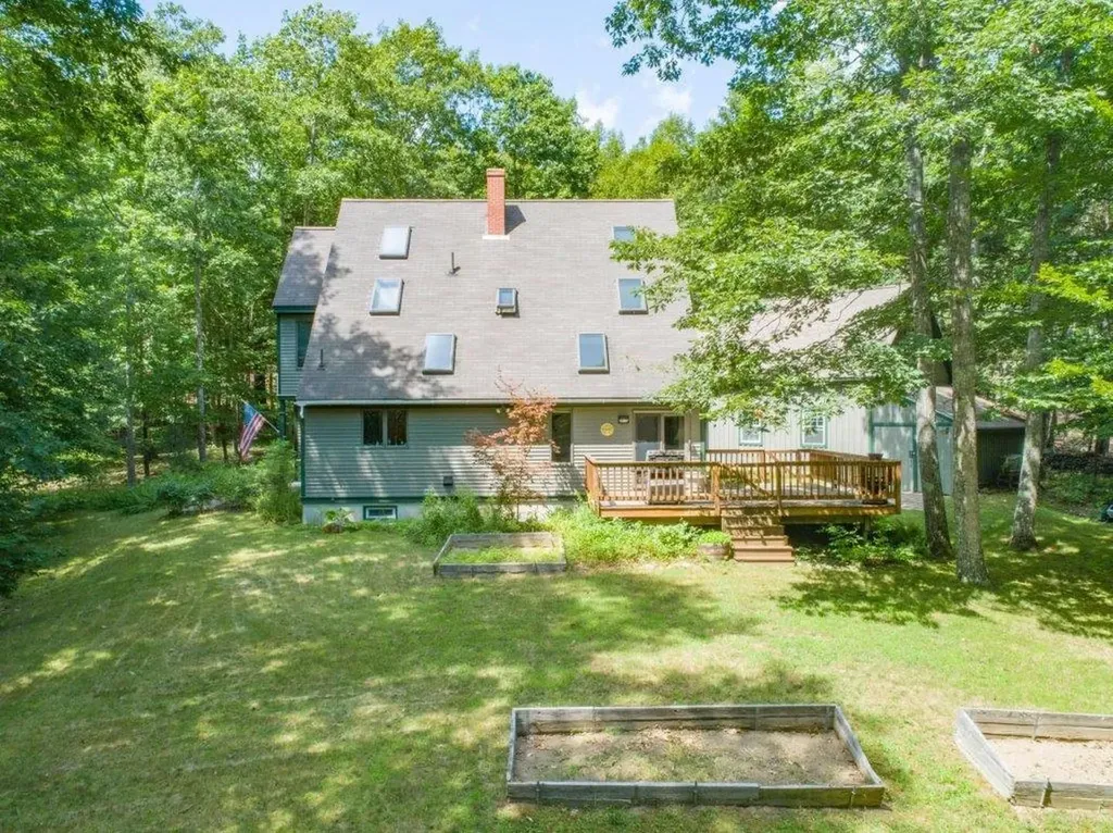 71 Oatway Lane Winthrop ME 04364