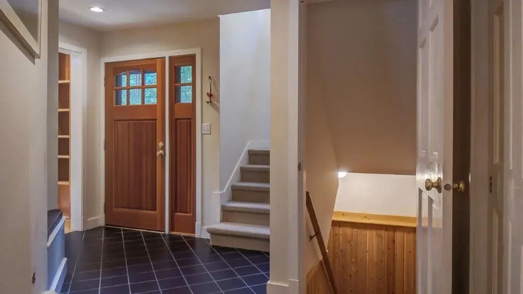 71 Oatway Lane Winthrop ME 04364