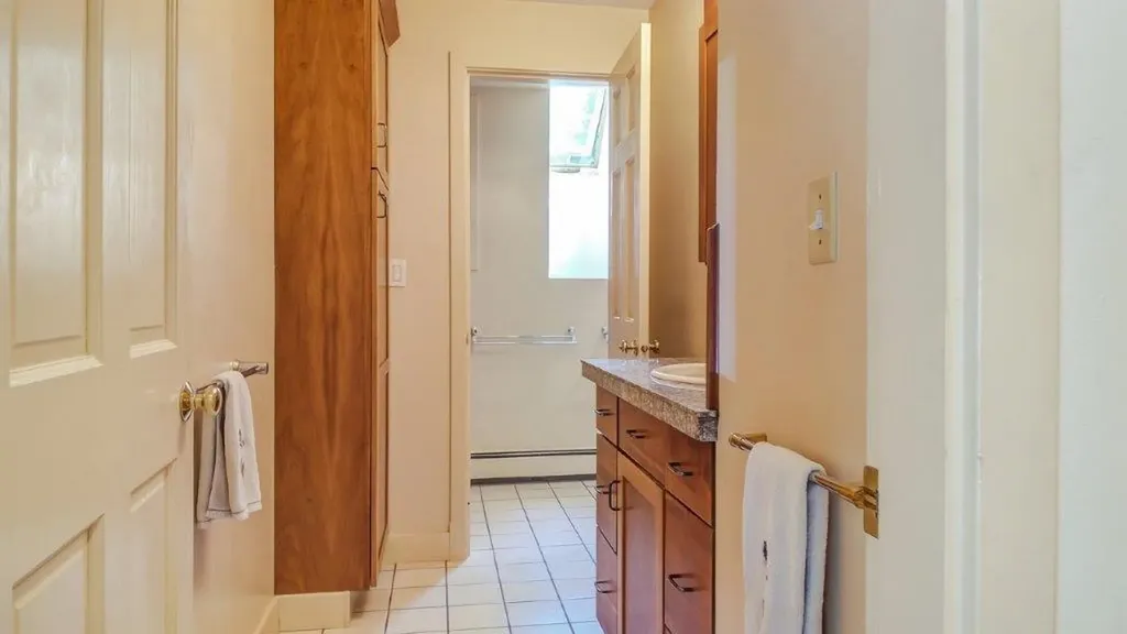 71 Oatway Lane Winthrop ME 04364