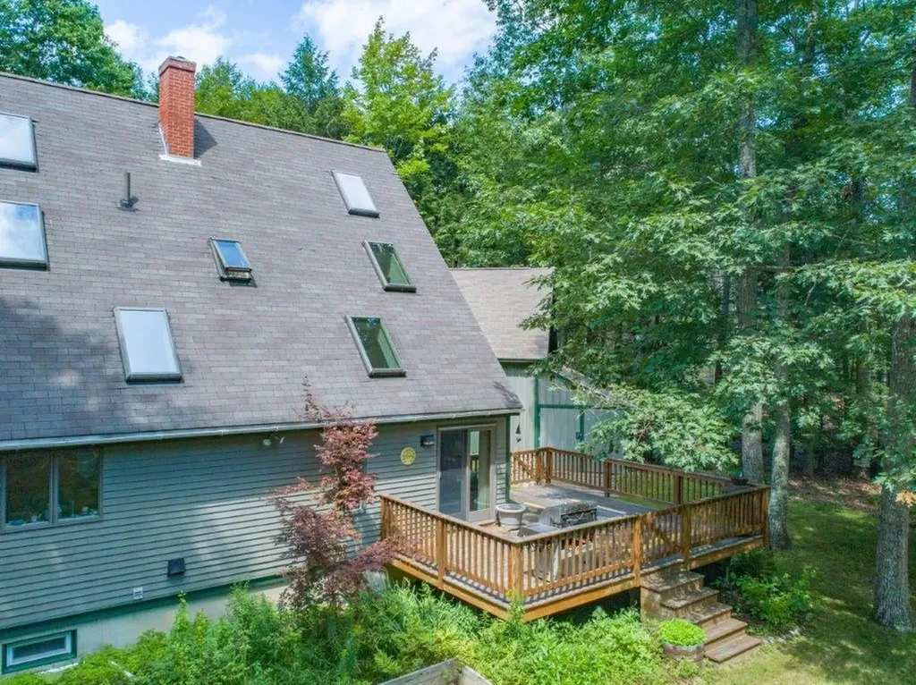 71 Oatway Lane Winthrop ME 04364