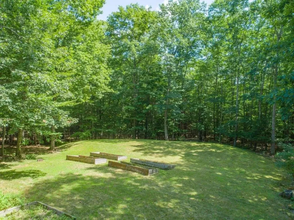 71 Oatway Lane Winthrop ME 04364