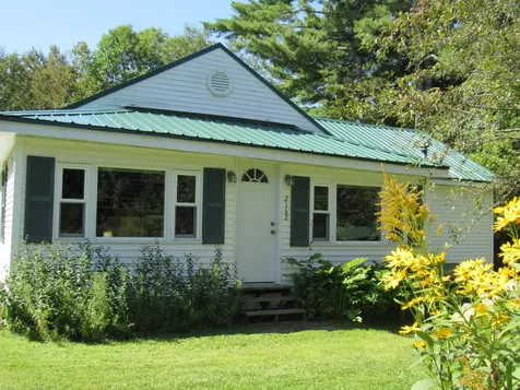 2162 Broadway Bangor ME 04401