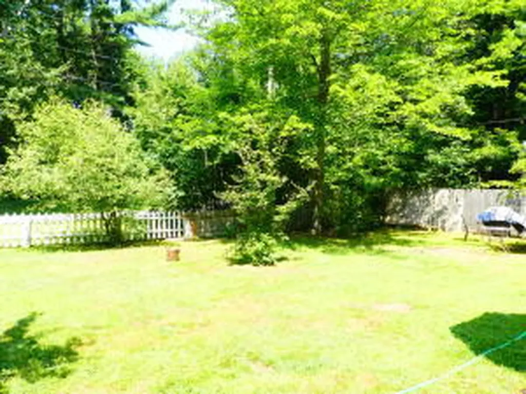 12 Lewis Lane Saco ME 04072