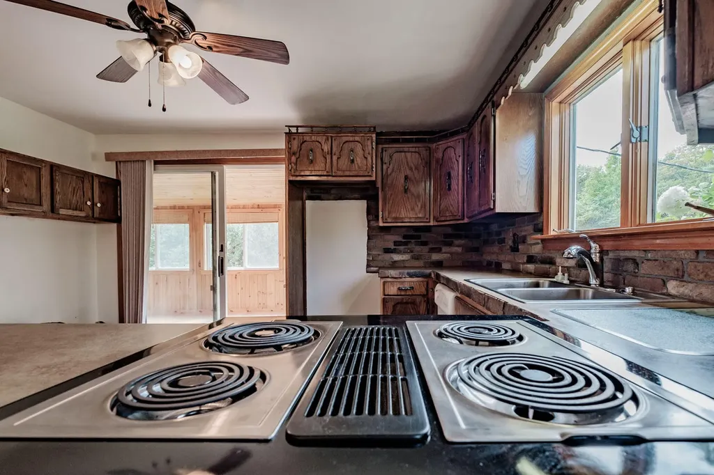 105 W Washington Road Washington ME 04574