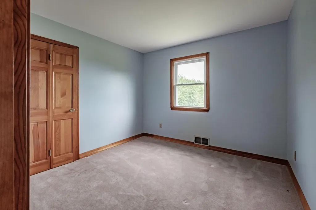 105 W Washington Road Washington ME 04574