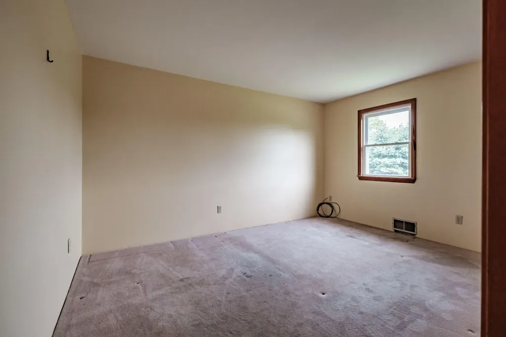 105 W Washington Road Washington ME 04574