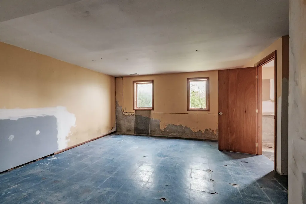 105 W Washington Road Washington ME 04574