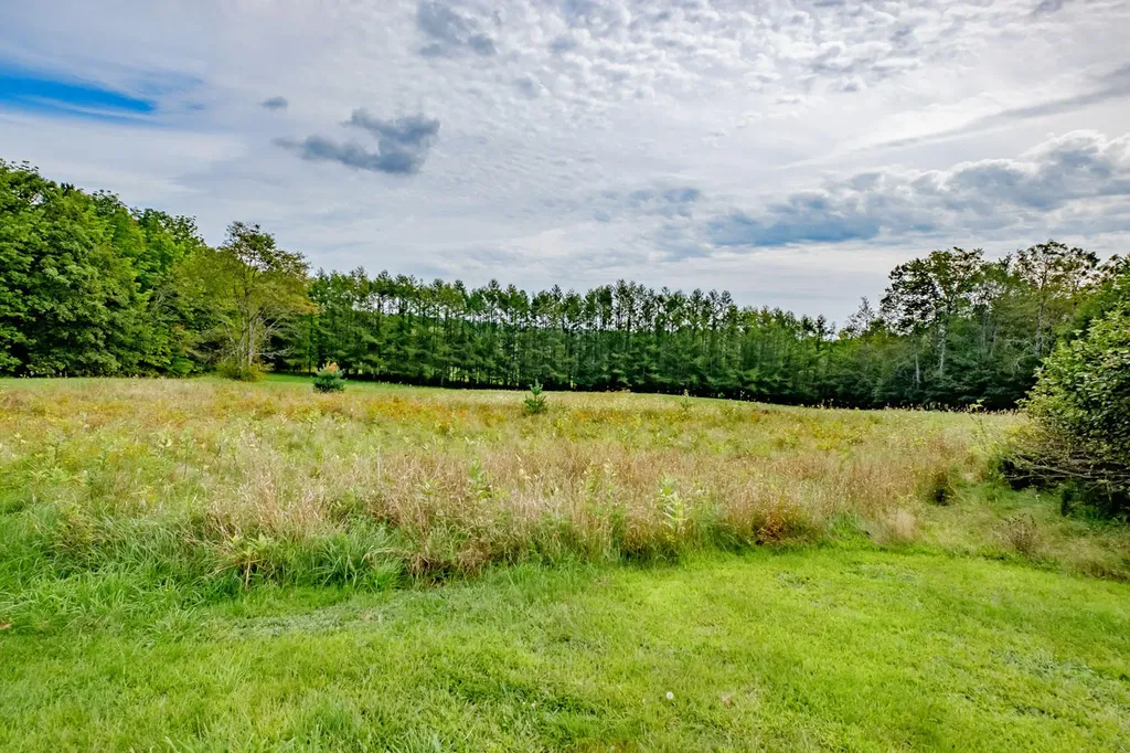 105 W Washington Road Washington ME 04574