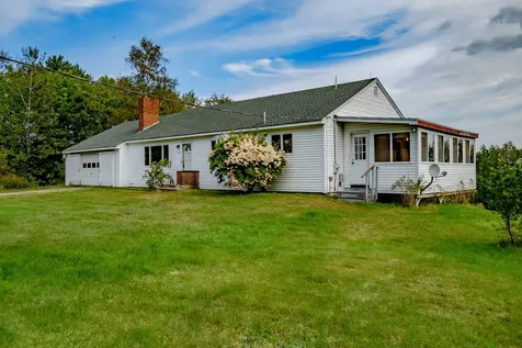 105 W Washington Road Washington ME 04574