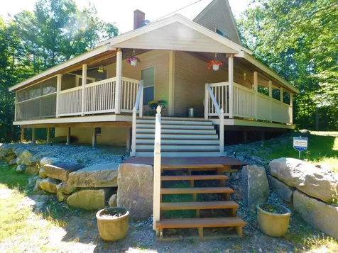 93 Maple Street Fryeburg ME 04037