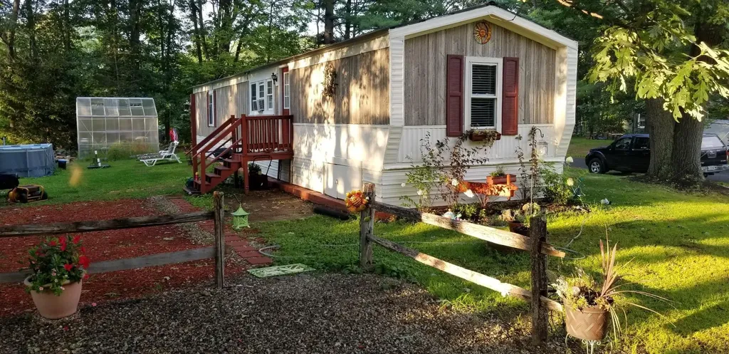 406 New Dam Road Sanford ME 04073