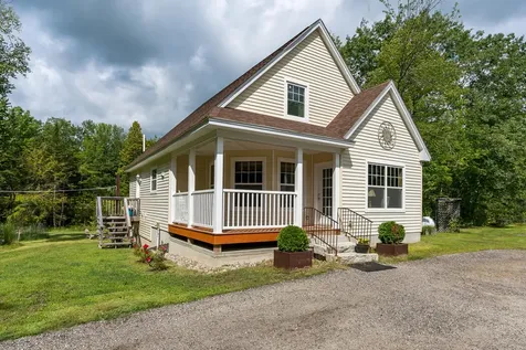 145 Stackpole Road Durham ME 04222