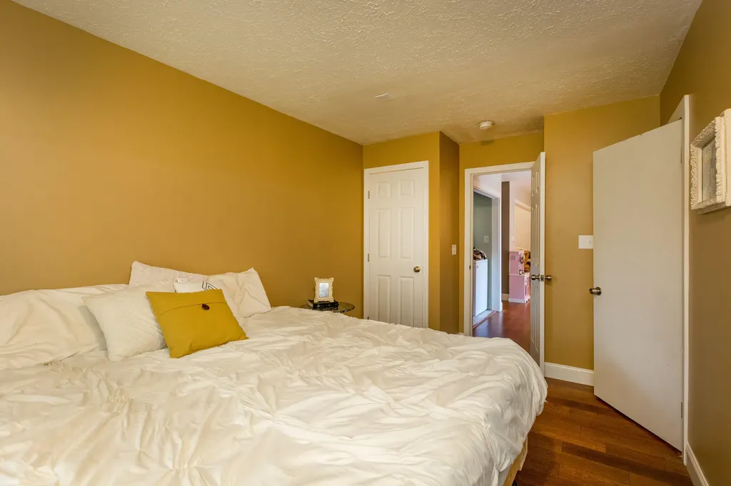 730 Hatch Road Auburn ME 04210
