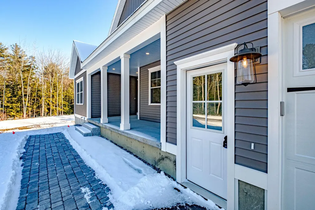 59 Ocean Greens Drive Saco ME 04072