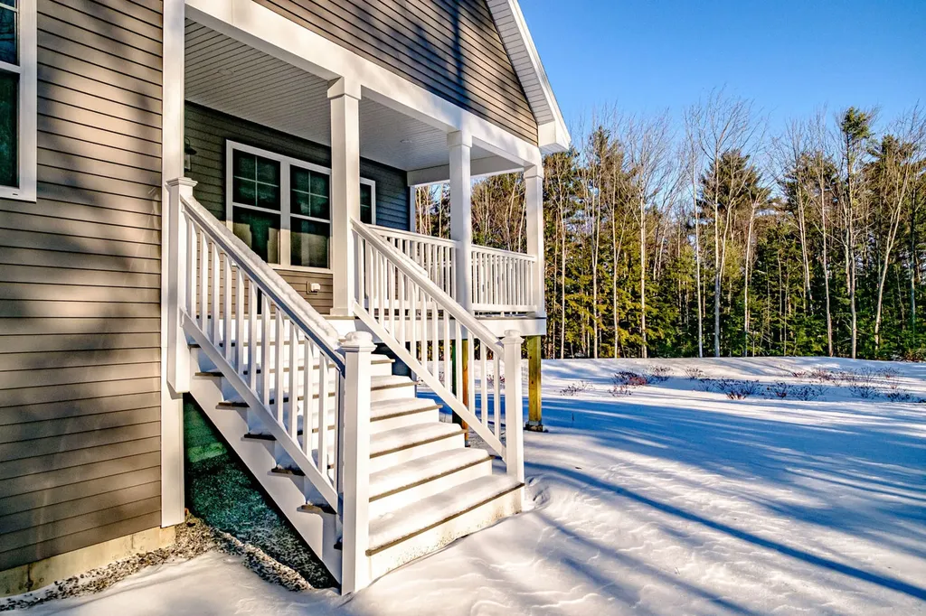59 Ocean Greens Drive Saco ME 04072
