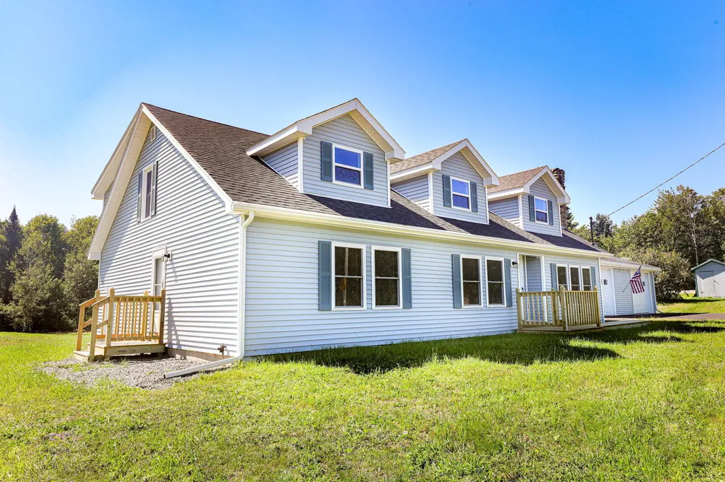 111 Meadow Road Winterport ME 04496