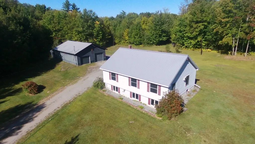 272 Knowlton Corner Road Farmington ME 04938