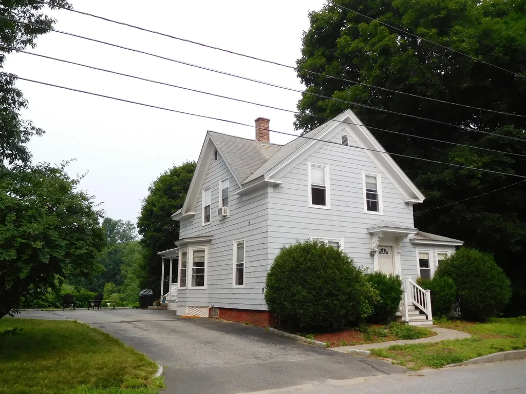 178 Winter Street Auburn ME 04210
