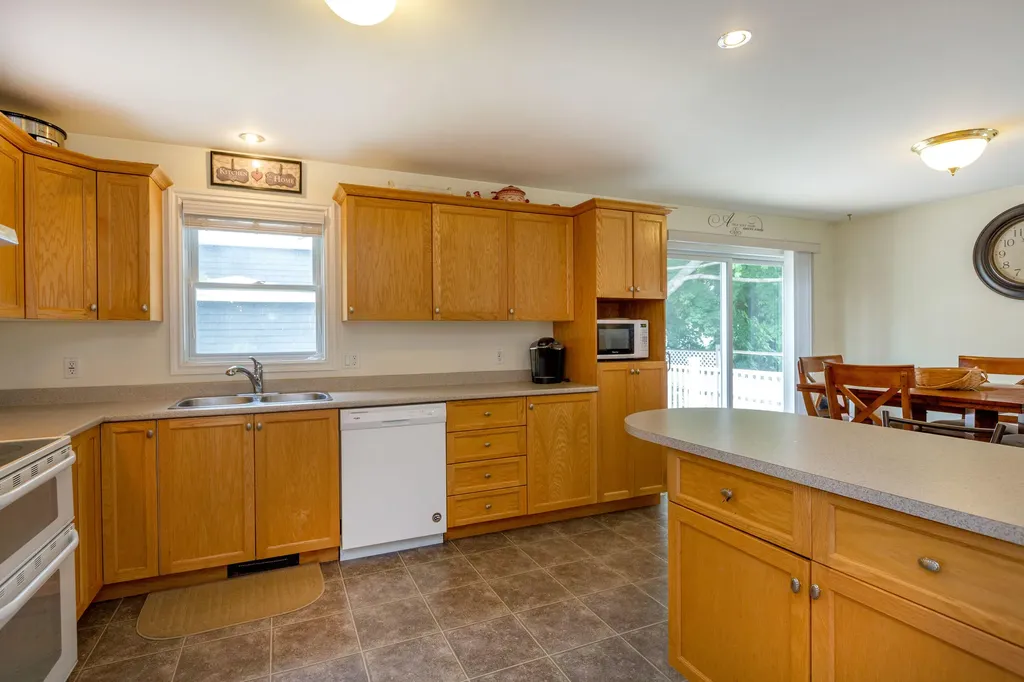 37 Olive Avenue Lewiston ME 04240