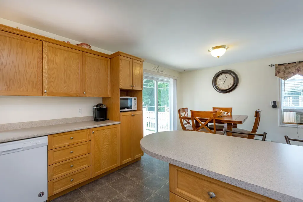 37 Olive Avenue Lewiston ME 04240